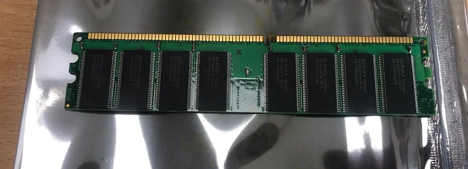 Super Talent 1GB D32PB1GN STT DDR 400 PC3200 - USM090805000 - Image 2 of 3
