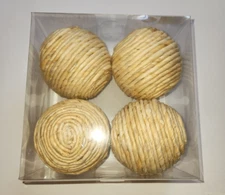 4 pcs 4-inch Woven Wicker Rattan Balls Decorative Ball - Orbs Beige White