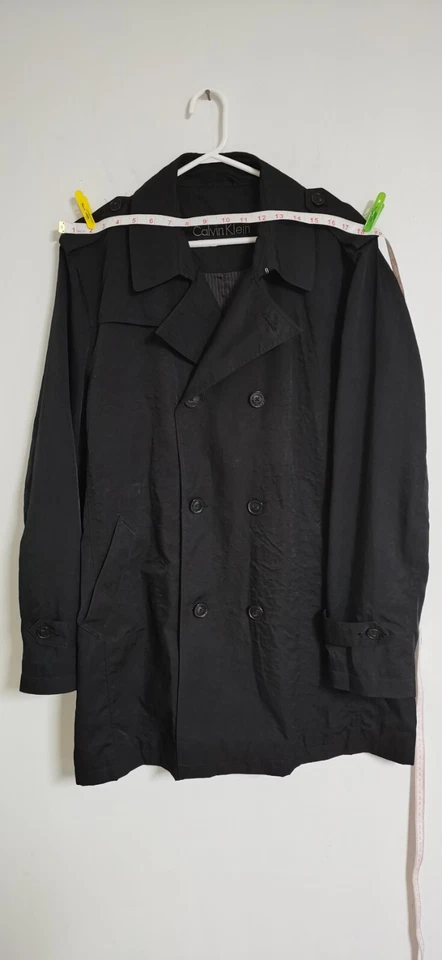 Chaqueta gabardina negra para hombre Calvin Klein 40R Foto 2 de 4