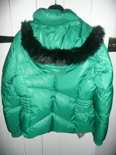 Ladies puffer jacket size 14 - Emerald 