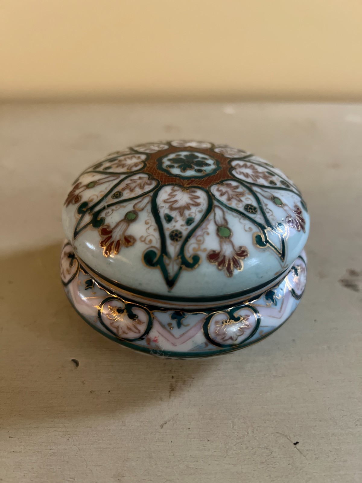 Porcelain Trinket box with floral design