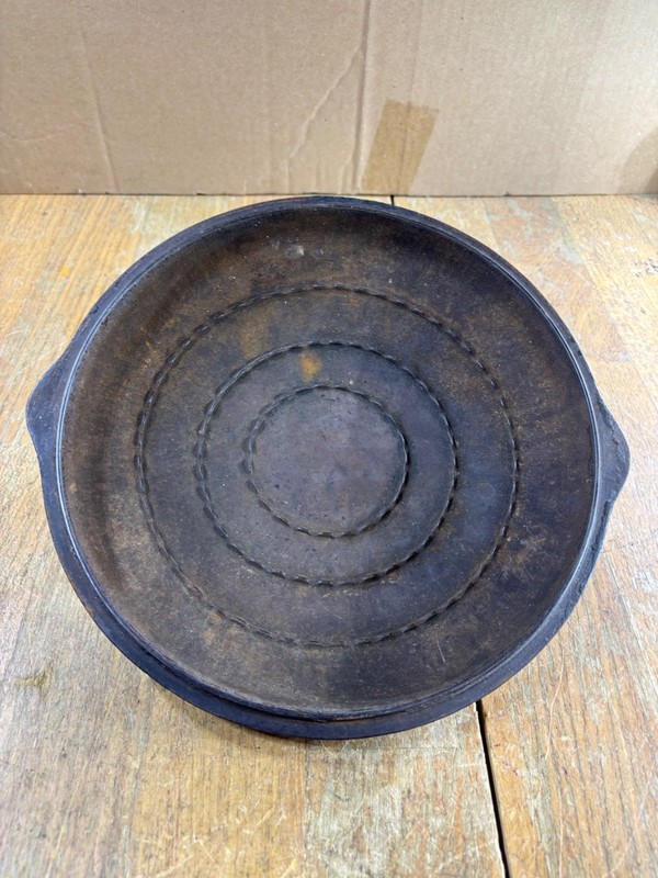 1930's Wagner Dutch Oven lid only with Sawtooth drip style lid