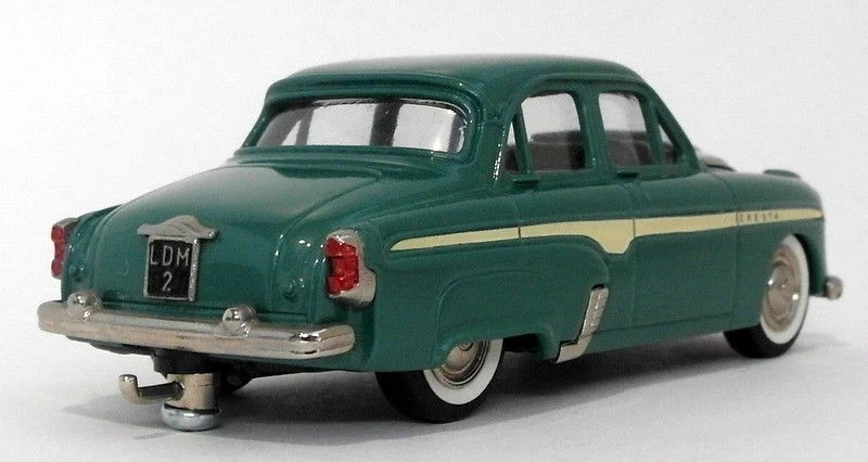 Lansdowne Models 1/43 Scale LDM2 - 1957 Vauxhall Cresta E Series - Green - Image 2 of 4