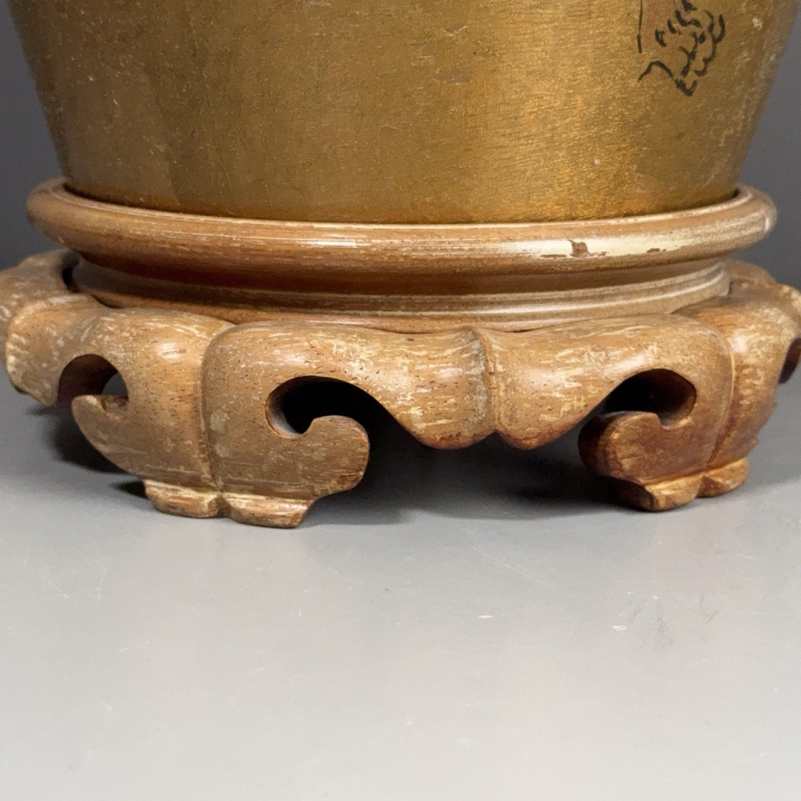 Vintage Chinoiserie Tiger Lamp Gilt Ceramic Asian Mid Century Table Lamp