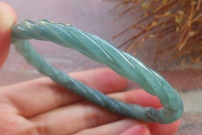 Video Certified 100% A JADE JADEITE Twisted line Bangle Bracelet 59 mm 125768 TS