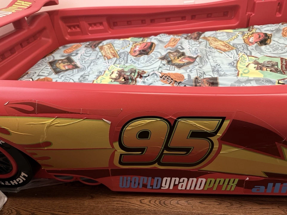Coches Lightning Mcqueen Cama Infantil Niños Muebles Tamaño Doble Coche de Carreras Bajo Seguro  Foto 2 de 4
