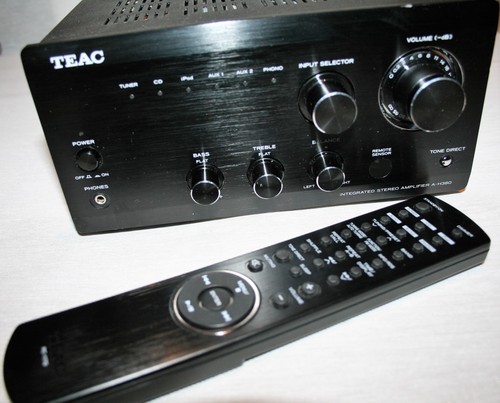 teac a-h380 integrated stereo amplifier with remote