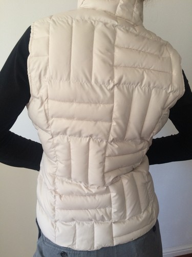 M&S PER UNA WOMEN'S SMALL 8 WHITE FLOWER PRINT PADDED VEST GILET PUFFER *BNWOT* - Picture 2 of 9
