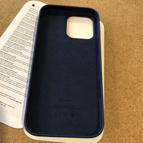 Coque silicone Apple iPhone 16 Pro Max véritable MagSafe cover denim bleu A3316 - Photo 3 sur 13