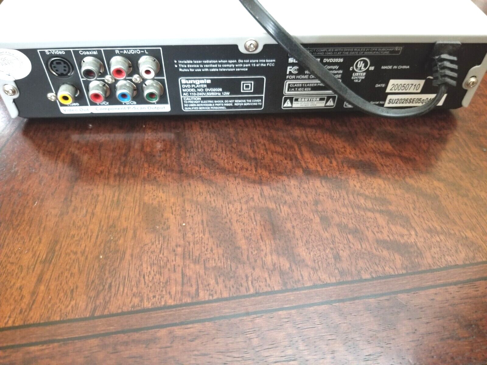 Sungale 2026 Progressive Scan CD and DVD Player, Excellent Condition.
