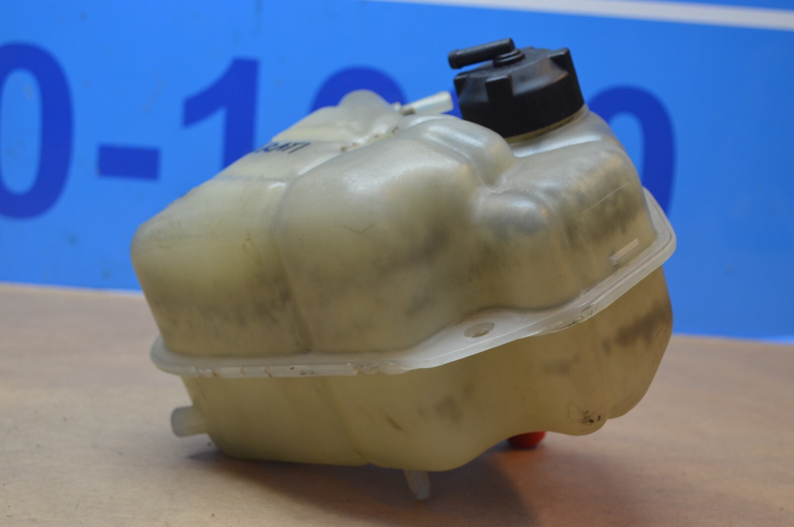 2004 M138 MASERATI GT COUPE COOLANT OVERFLOW RESERVOIR TANK