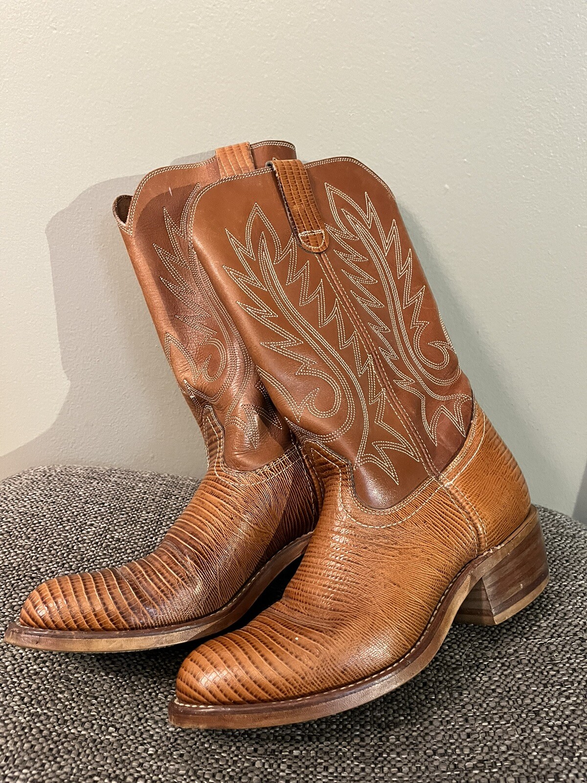 Levi's cowboy boots Gem