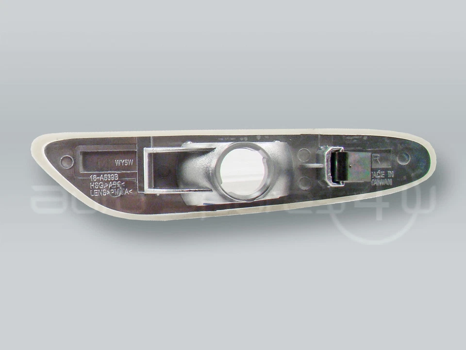 TYC Clear Fender Side Marker Light RIGHT fits 2004-2009 BMW 5-Series E60 E61 - Image 2 of 3
