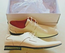 Chaussures italiennes beiges neuves taille 44 étiquetées à 59,99€