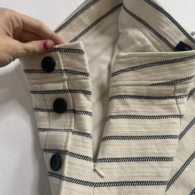 Jupe Mini Ann Taylor – Taille 00P (petite), Ivoire à Rayures, Fermeture Zip, Occasion Très Bon état