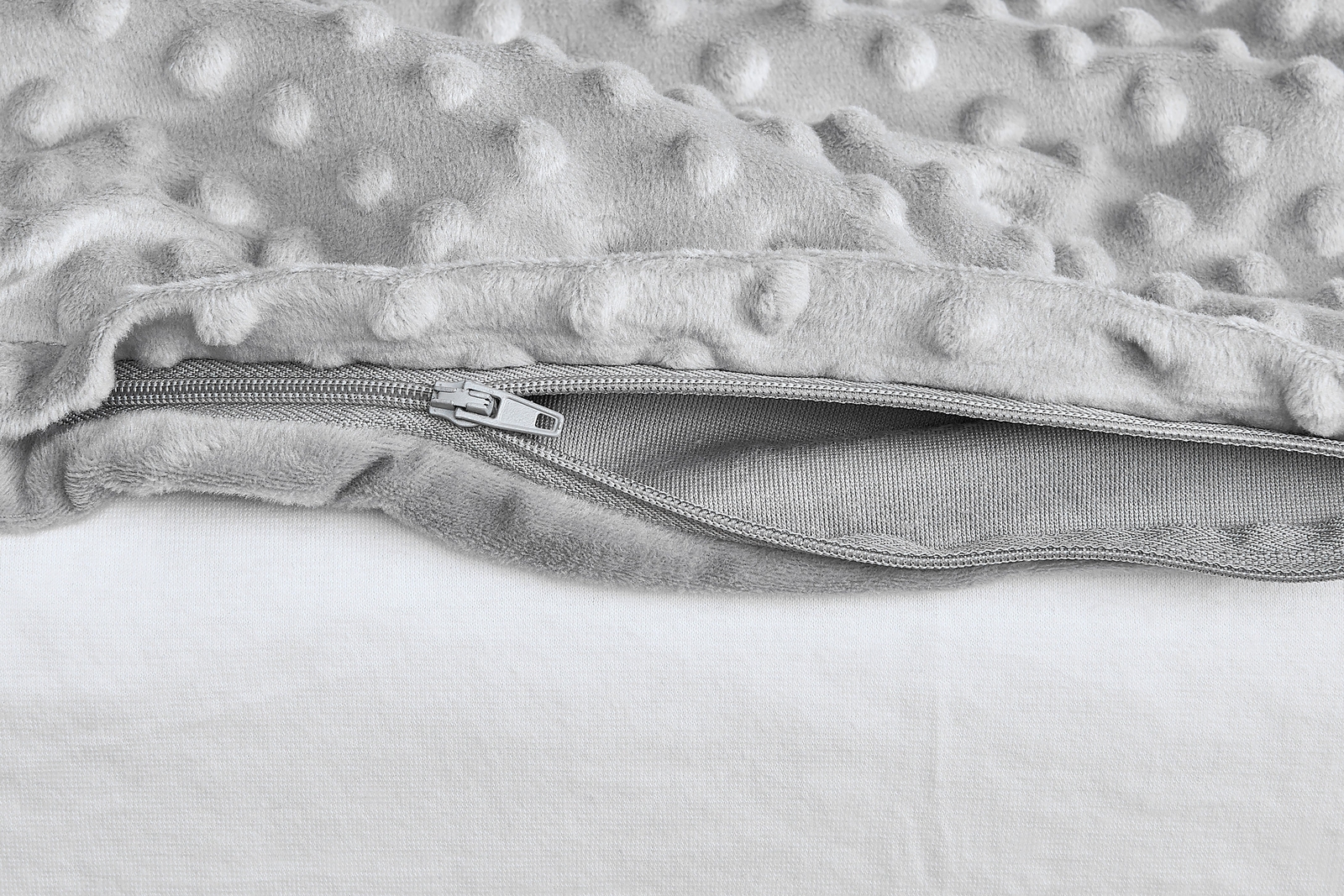 Ovela Mink Dot Weighted Cotton Blanket (Silver, 9kg), Blankets & Throws