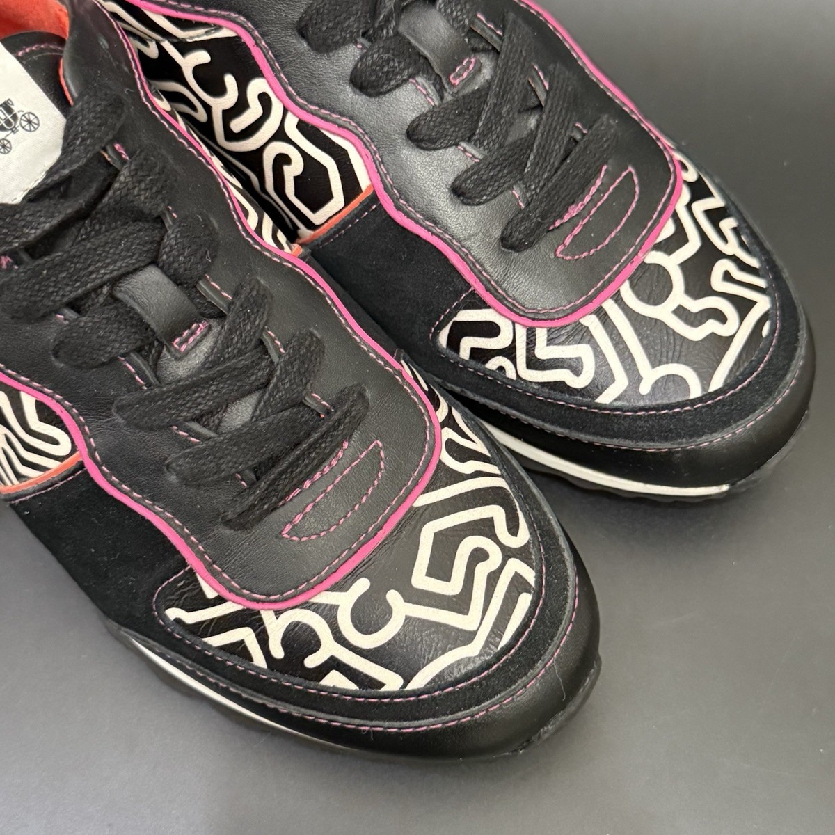 COACH X Keith Haring ブラックスウェット XS Coach x Keith Haring Collection is kinda bonkers but kinda cool