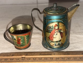 ANTIQUE LITTLE RED RIDING HOOD TIN LITHO TOY TEA SET BLUE TEAPOT RED CUP EARLY