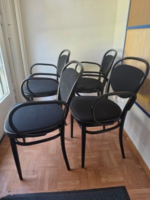 4 Original Thonet 215 PF | Designer Sitzgruppe mit Armlehnen, neu gepolstert