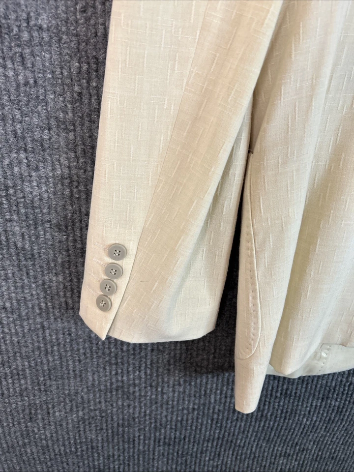Blazer masculino Giorgio Armani Le Collezioni linho seda tamanho 48R texturizado creme Itália - Imagem 3 de 4