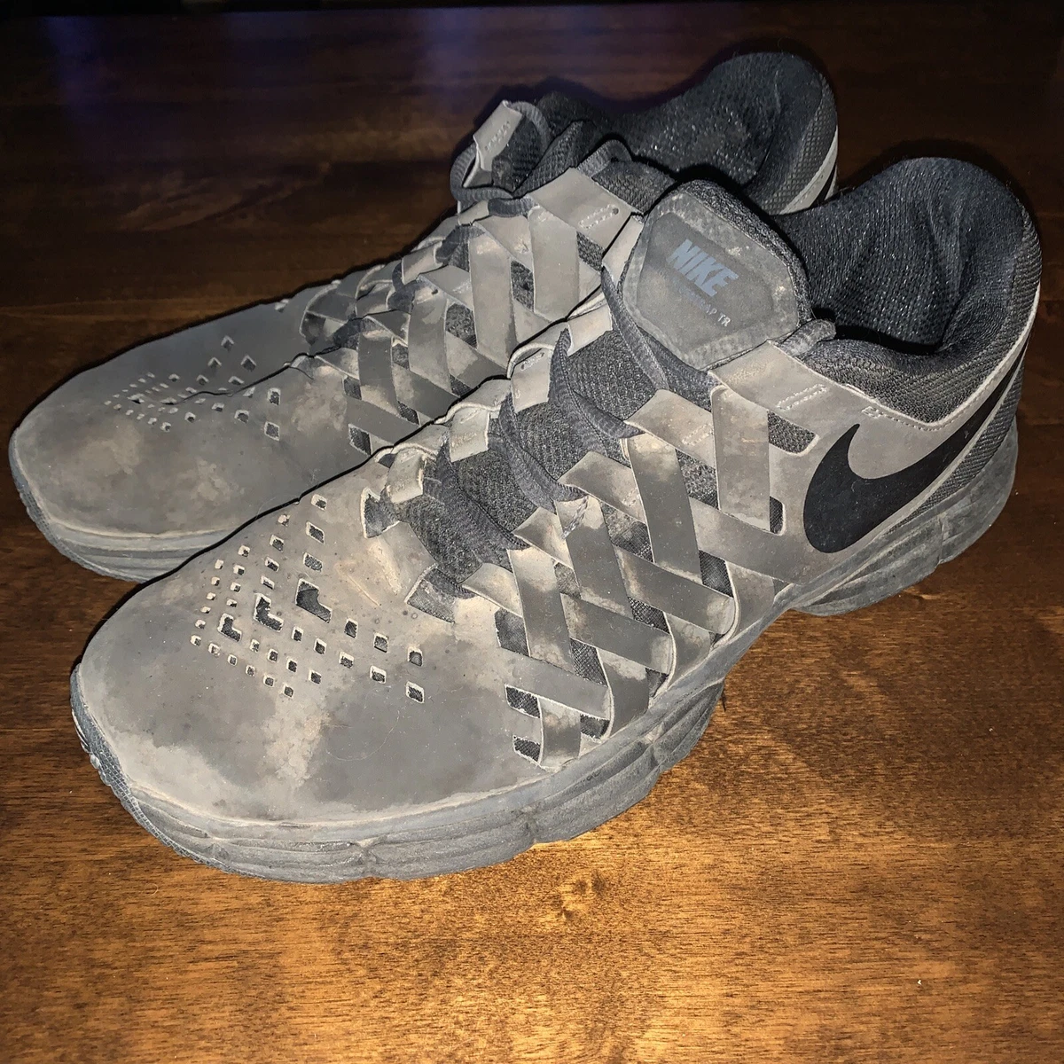 Nike Lunar Fingertrap TR 4E Wide Black Anthracite for Sale  display picture 1