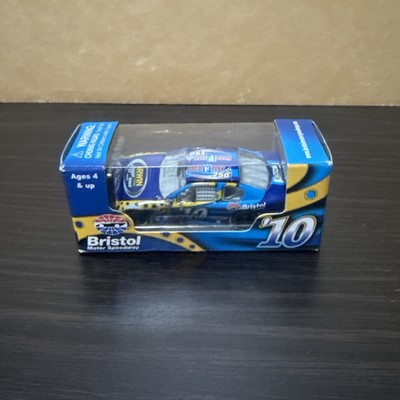 1:64 Stock Car Bristol Motor Speedway Food City 250 Irwin Tools Night Race- 2010