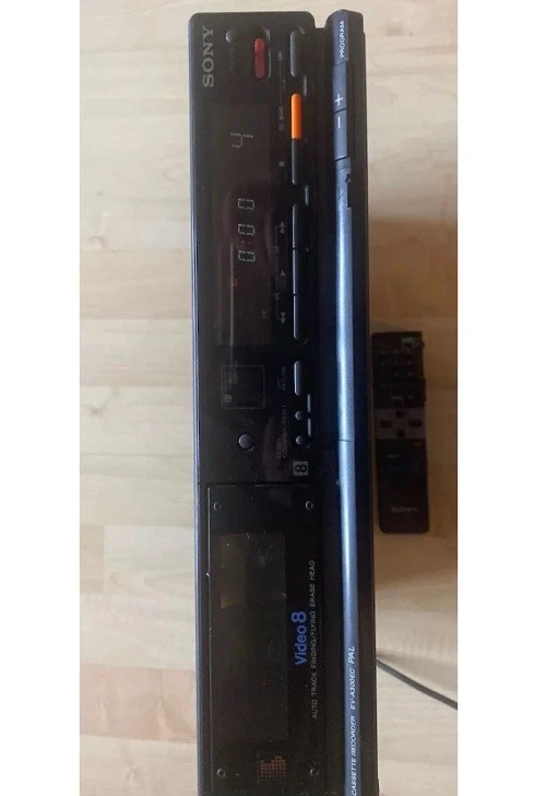 SONY EV-A300EC PAL Video 8 Videoregistratore 8mm. Da Riparare - Immagine 4 di 4