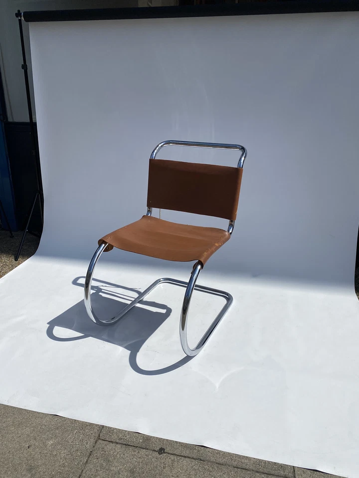 Silla de comedor Mies van der Rohe MR10 años 60 mediados de siglo cuero cromado Art Deco hágalo usted mismo Foto 2 de 4