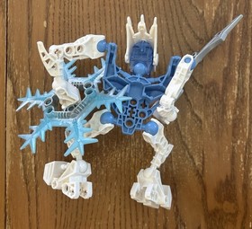 LEGO Bionicle Agori Metus 8976 Complete With Instructions And Box