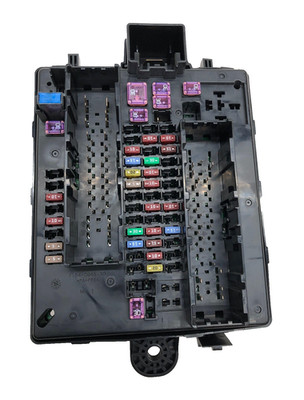 2020-2023 BUICK ENCLAVE CABIN BODY WIRE POWER DISTRIBUTION JUNCTION FUSE BOX