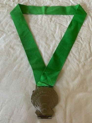 2010 Publix Ft Lauderdale A1A Halbmarathon Finisher Medal Clam Shell Design - Bild 1 von 5