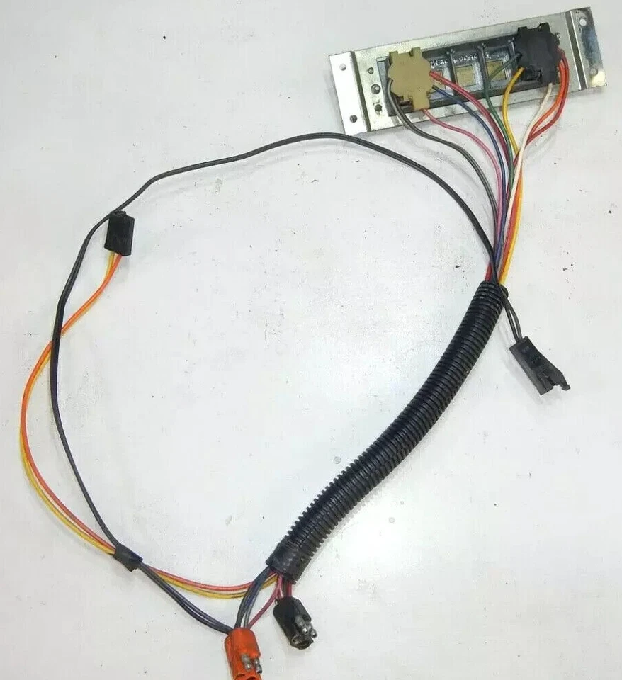 吉普 Grand Wagoneer SJ 84-91 原始设备制造商乘客右前主门窗开关 — 第 4/4 张图片