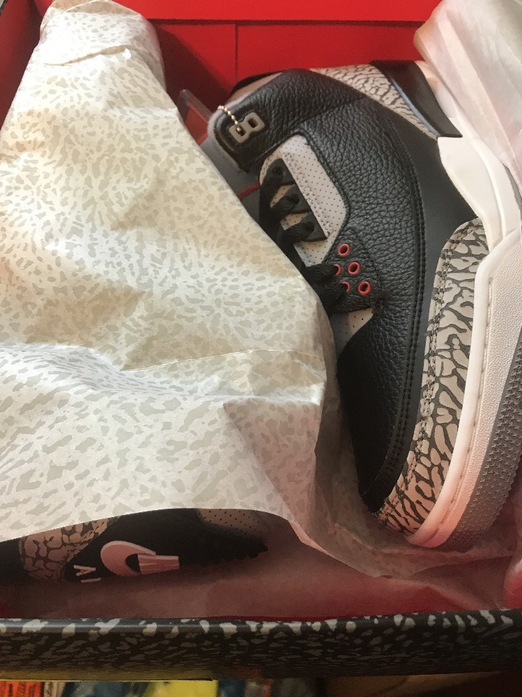 Nike air jordan 3 iii retrò og nero cemento grigio 2018 Uomo 44 Nike air jordan 3 iii retrò og nero cemento grigio 2018 Uomo 44