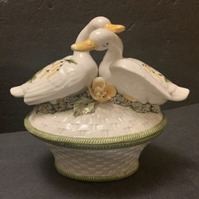 Majolica J. W. Co Cerámica Italiana Cerámica Floral Patos Servir Cuenco Cubierto RARO