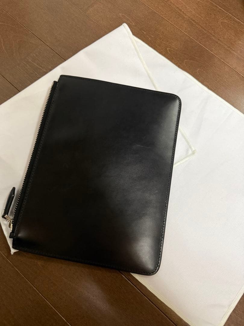 GIVENCHY black clutch bag thumbnail 3