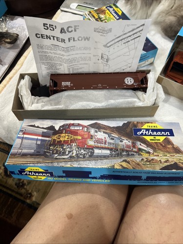 Trenes Athearn 55’ACF flujo central miniatura BNSF #420765 NUEVO EN CAJA | Condition: New