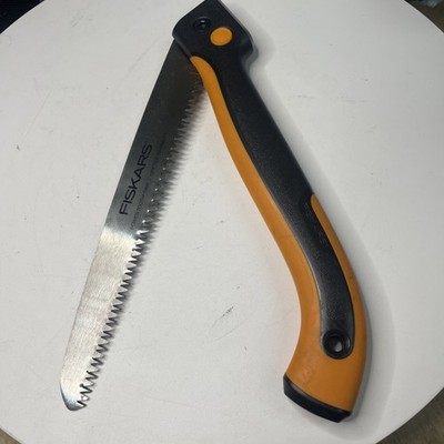 Fiskars Folding Power Tooth Pruning Saw - Never Used