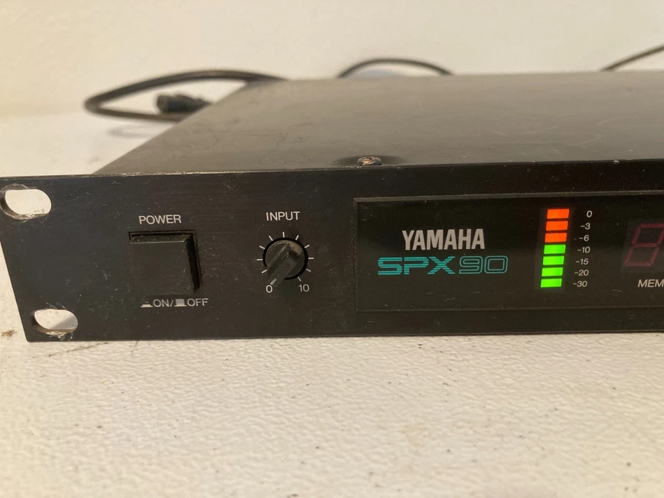 Yamaha SPX90 Digital Multi-Effect Processor - Image 2 of 4