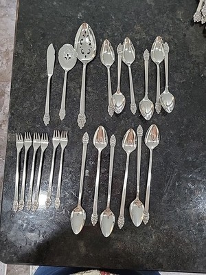 21 pc Vintage Oneida  Stainless WM A Rogers Premier Flatware Silverware