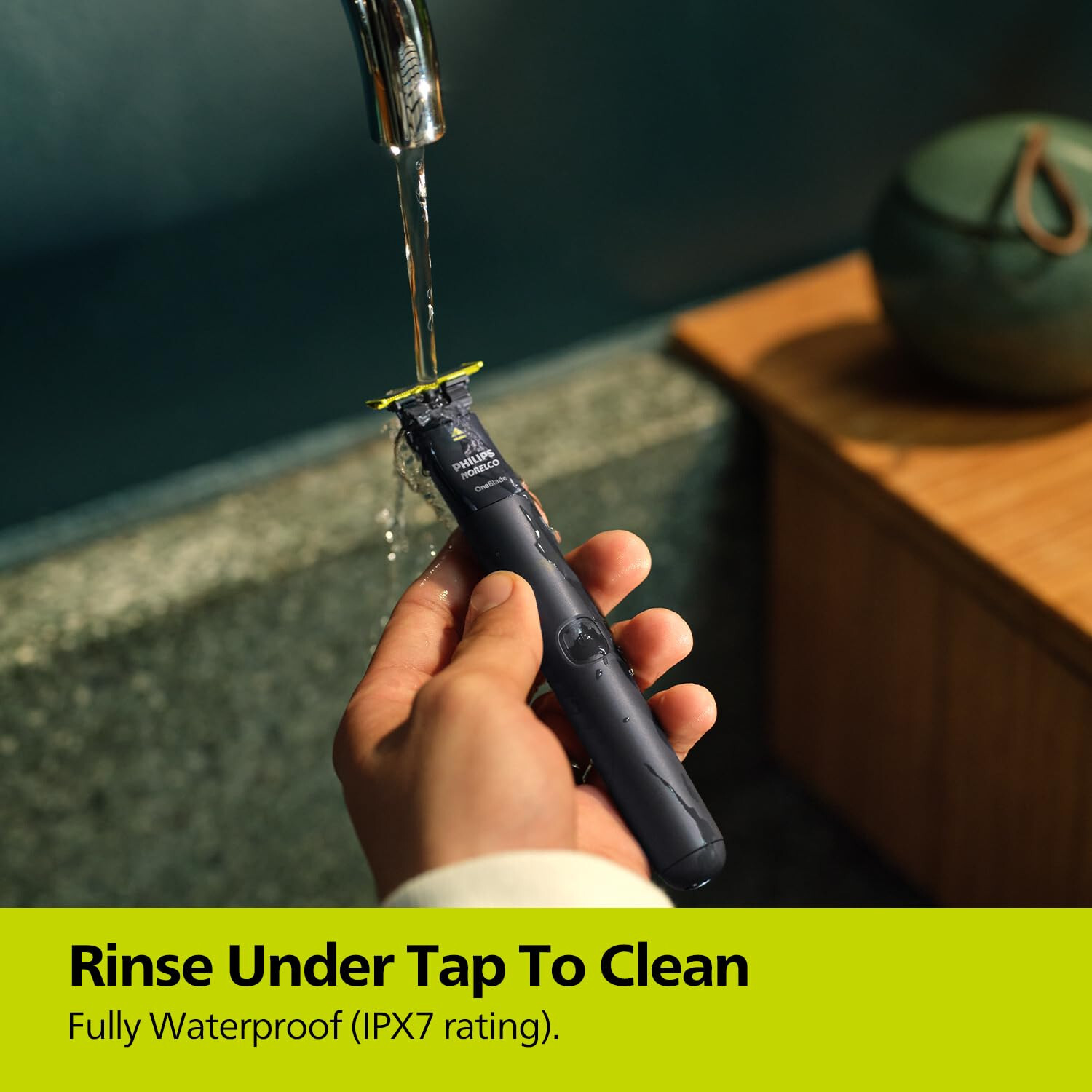 Philips OneBlade Hybrid Trimmer and Shaver- QP1424/10 - Rechargeable