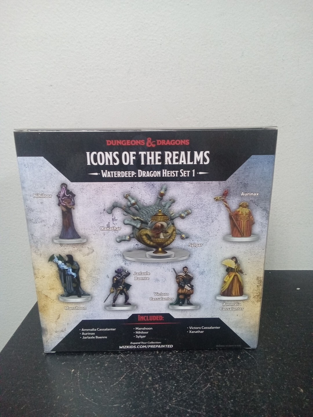  WizKids D&D Icons of The Realms: Waterdeep Dragon Heist City of The  Dead Premium Set : Toys & Games