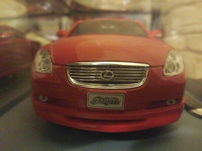 Maisto Playerz Lexus SC 430 Diecast Car 1/18 Scale Red for sale