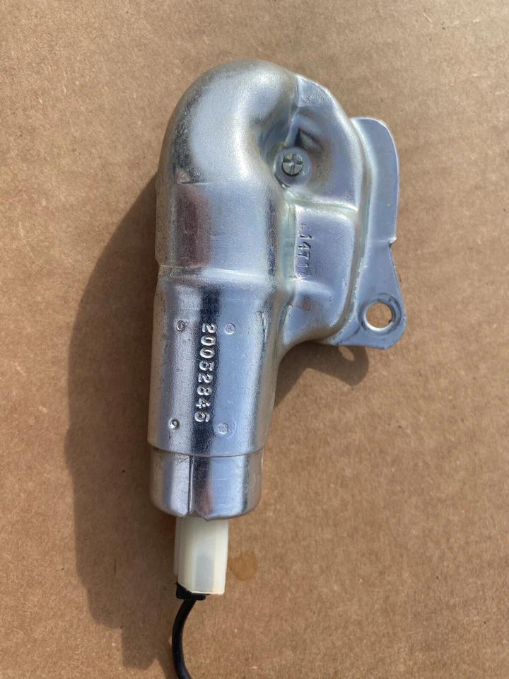 Соленоид для выпуска крышки багажника 78-88 Monte Carlo Oldsmobile Cutlass Regal Power GM - Изображение 2 из 4