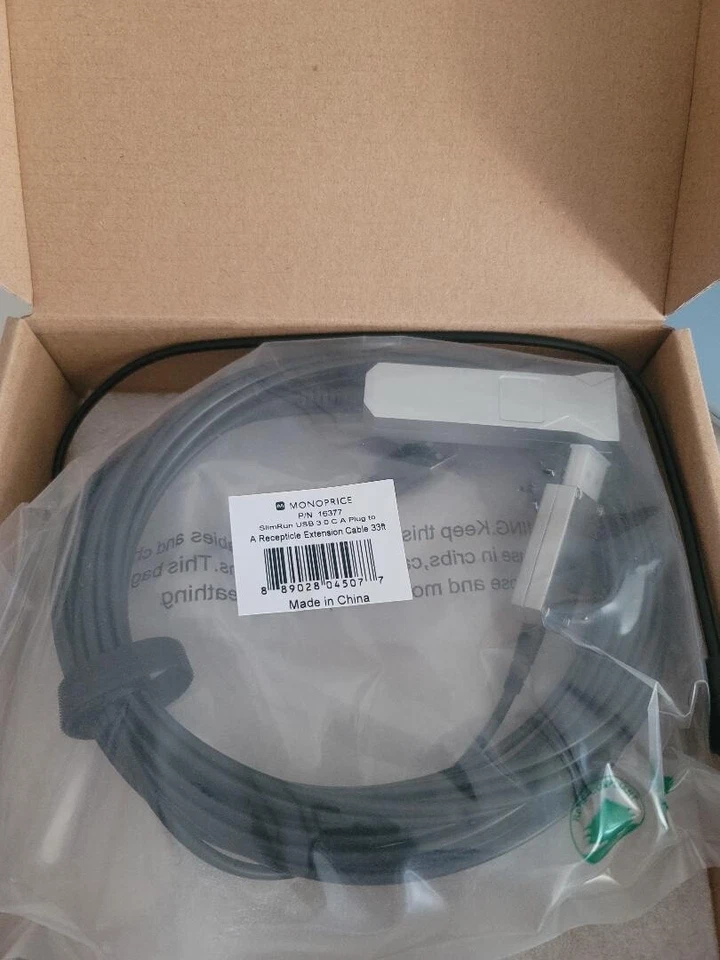 Monoprice SlimRun USB-A to Female 3.0 Extension Cable - Fiber Optic Black 33ft - Image 2 of 3