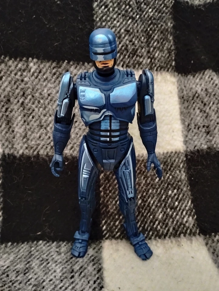 Robocop aparência videogame Neca - Imagem 4 de 4