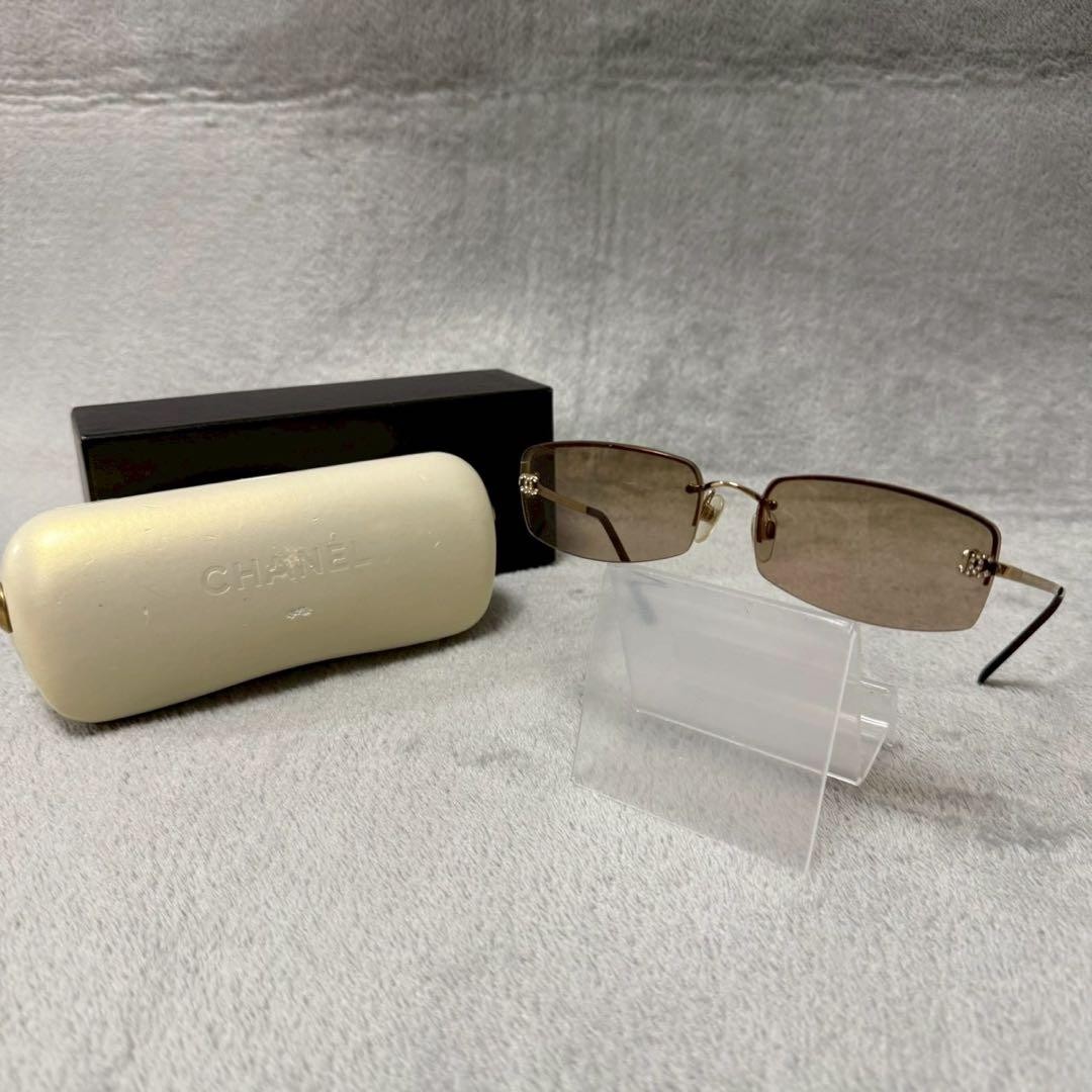 サングラス+メガネ Chanel Rimless Sunglasses Coco Logo Chanel Rimless Sunglasses Coco Logo, Stone Details, Used | eBay