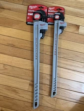 MILWAUKEE POWERLENGTH ALUMINUM WRENCH: (1) 14L & (1)10L