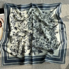 70 Cashmere 30 Silk Double Face Shawl Scarf Neckerchief Wrap Blue Flowers 65cm