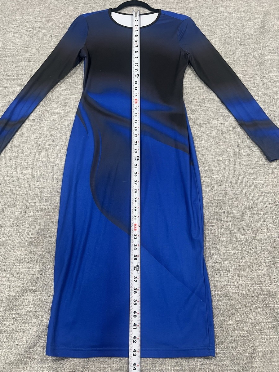 blue and black colorblock dress Knit Maxi Crew Neck Long Sleeve Pullover S Elegant Evening Dresses | italian summer Size:FR 42 - Preorder Featuring a supportive shelf