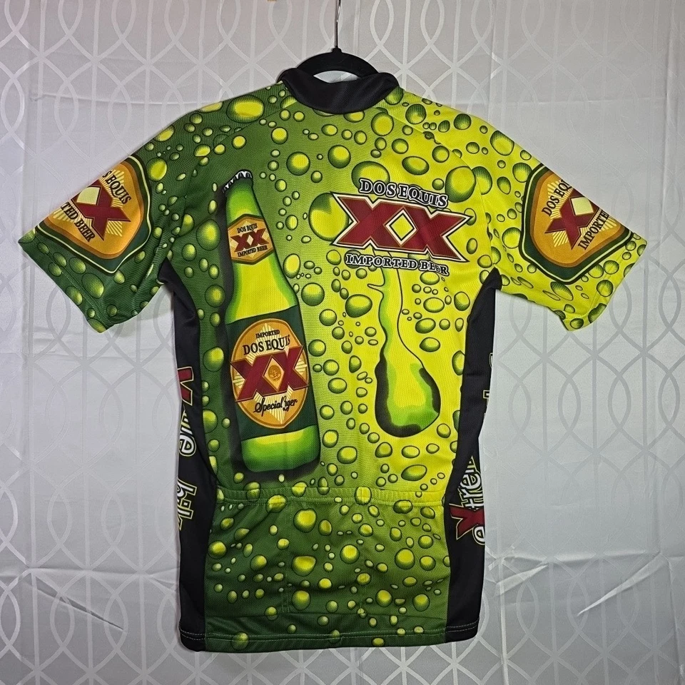 Camiseta de ciclismo verde vintage Dos Equis estampa total tamanho L camisas mundiais - Imagem 2 de 4